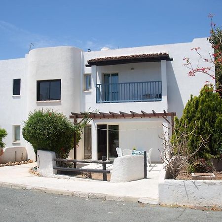 Always Welcome! Near Beach, Cml Swimming Pool Paphos Exterior foto